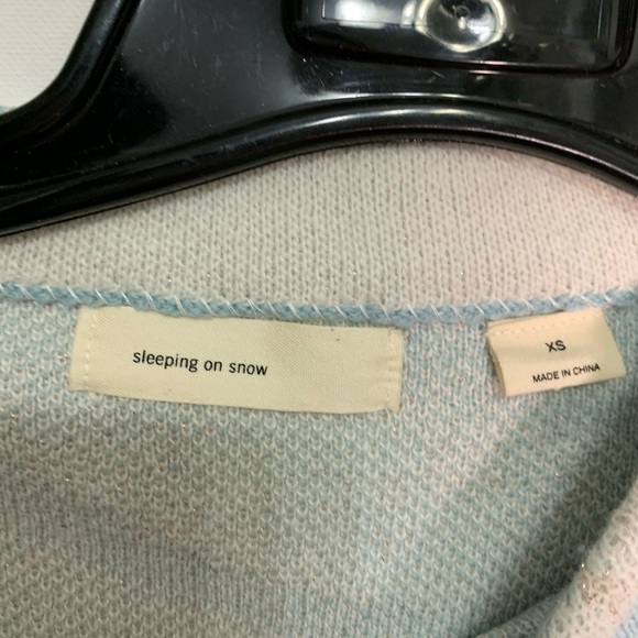 Blue and white and gold sweater - Picture 3 of 5